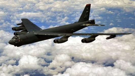 美方承认轰炸机飞进南海岛礁附近空域是个错误
