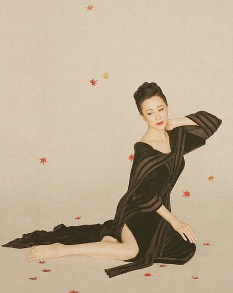 刘嘉玲。