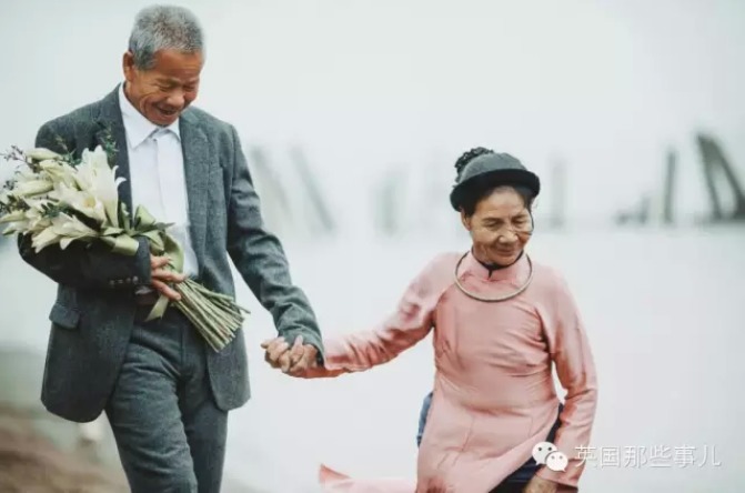 执子之手，与子偕老。陪伴，是最长情的告白。