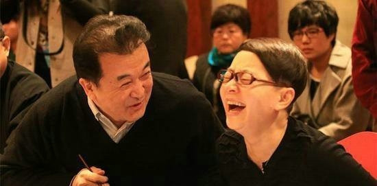 宋丹丹黄宏恩怨往事大揭秘 为赵本山反目成仇