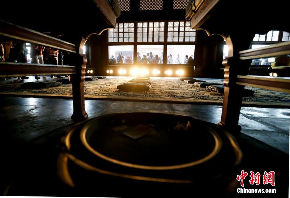 　　北京故宫六大宫殿百年来首次亮灯