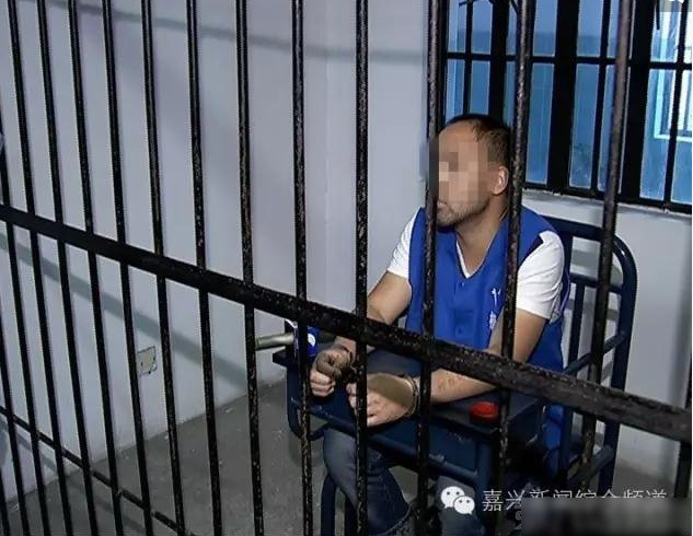 　　男子约小姐上门服务 不给钱还捆绑抢劫