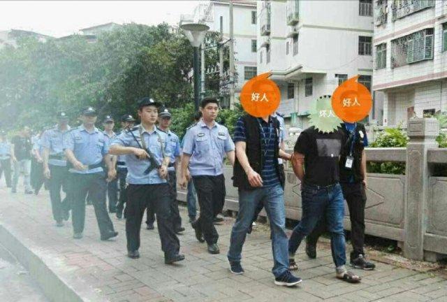据源城公安报道，端午节当日凌晨，一男子在市区连续抢夺他人财物，其中一名17岁少女被抢后，又被男友责骂，一时想不通竟然跳河自杀。让人感到慰藉的是，源城公安分局快速侦破抢夺案件，抓获犯罪嫌疑人张某武。
