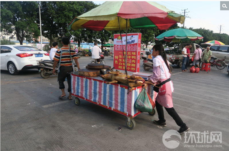 　　图为广西玉林“狗肉一条街”。