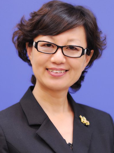 　　有网友表示，这是南京玄武区区委常委、区政府副区长苏郑，南京玄武区门户网站显示苏郑负责科技、公安、司法、招商、开放型经济、市场监管、食品药品安全方面工作。
