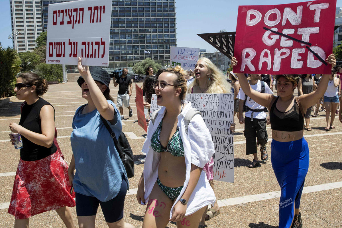 当地时间2016年7月8日，以色列特拉维夫，“荡妇游行”举行。