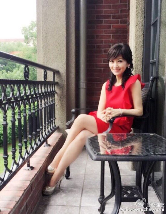 刘嘉玲赵雅芝同框自带美颜 霸气优雅赛过小花！