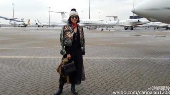 刘嘉玲赵雅芝同框自带美颜 霸气优雅赛过小花！