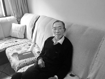 64岁老人患两种癌症 一次意外电击“起死回生”