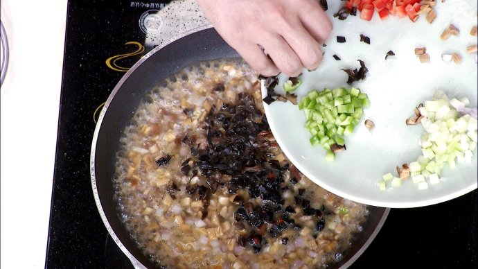 【养生厨房 <wbr>20161009 <wbr>播出】菜名：羊肉汤面；