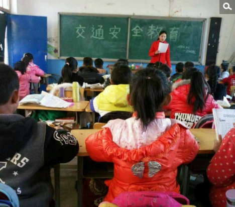 　　据晓林乡派出所相关负责人称，此事正在调查中。如果您看到该女孩或有相关线索，可联系警方及家人。